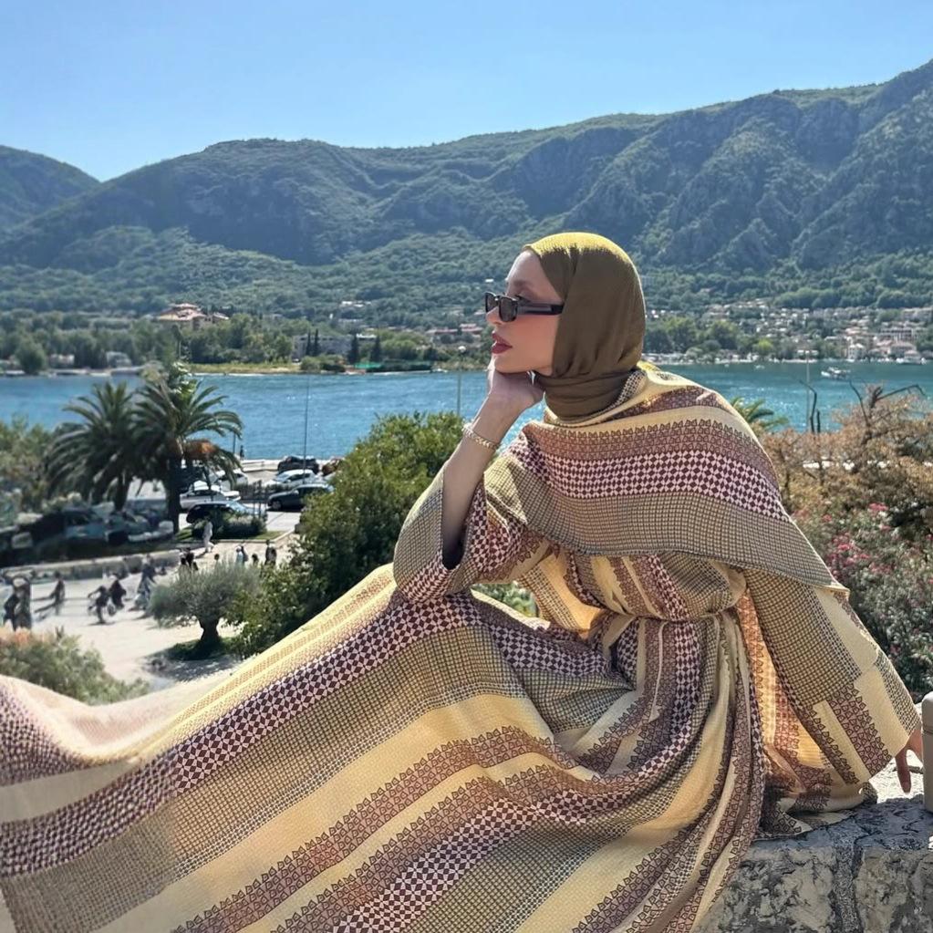 Ближний Восток Арабские Женщины Осень Новая Мода Принт Узкий Рукав Повседневное Платье Длинное Платье