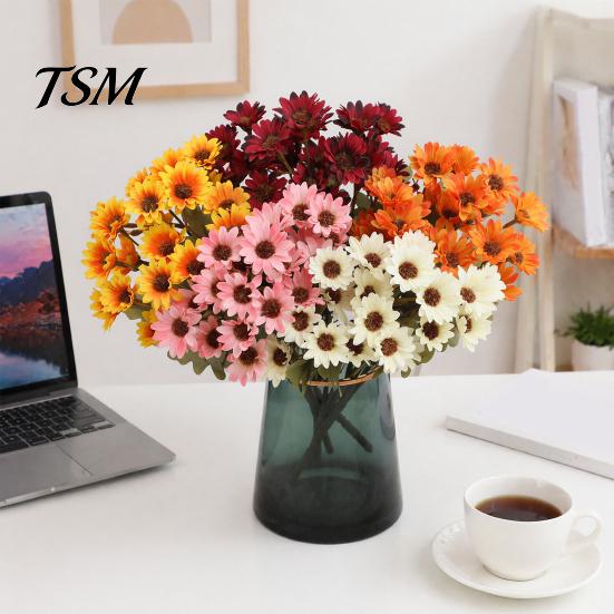 Decorative Silk Flowers for Wedding Artificial Daisy Flowers, Realistic Plastic Floral Arrangements, Reusable Faux Flower Bouquet, No Watering