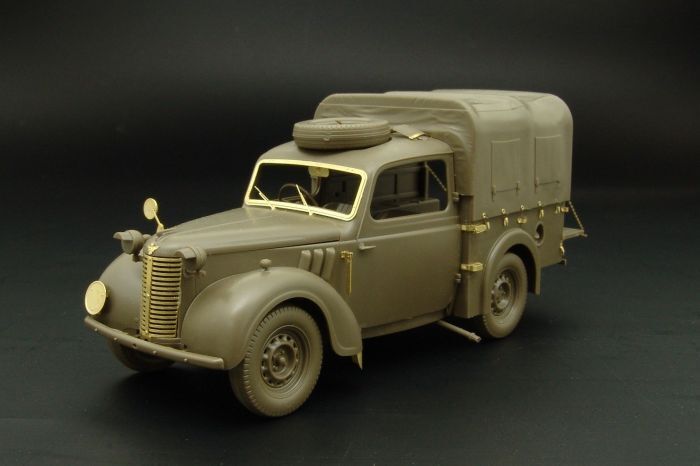 Hauler HLU35027 Фототравление 1/35 Austin-Tailley (для Тамии)