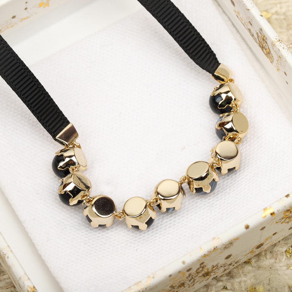 2024 Новое Винтажное Горячее Бренд Женское Ожерелье Роскошные Ювелирные Изделия Для Женщин Черный Жемчуг Дизайнерский Кулон Мода Вечеринка Ленточные Ожерелья