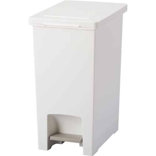 Asvel Evan Pedal Pail, 20L Trash Can with Lid, Pedal Operated, Made in Japan, 23.3cm Wide x 34.5cm Deep x 44.4cm High, White