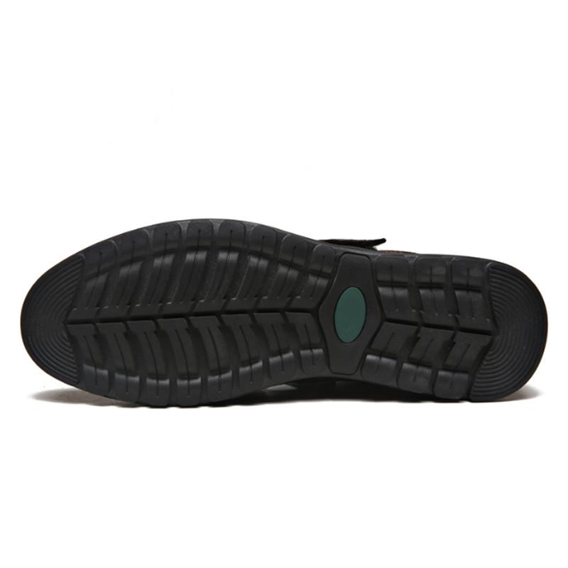 Модные мужские сандалии из мягкой кожи 2024 года, летние мужские кожаные сандалии, дышащие, нескользящие, повседневные кожаные туфли с вырезами, пляжная обувь для отдыха на открытом воздухе