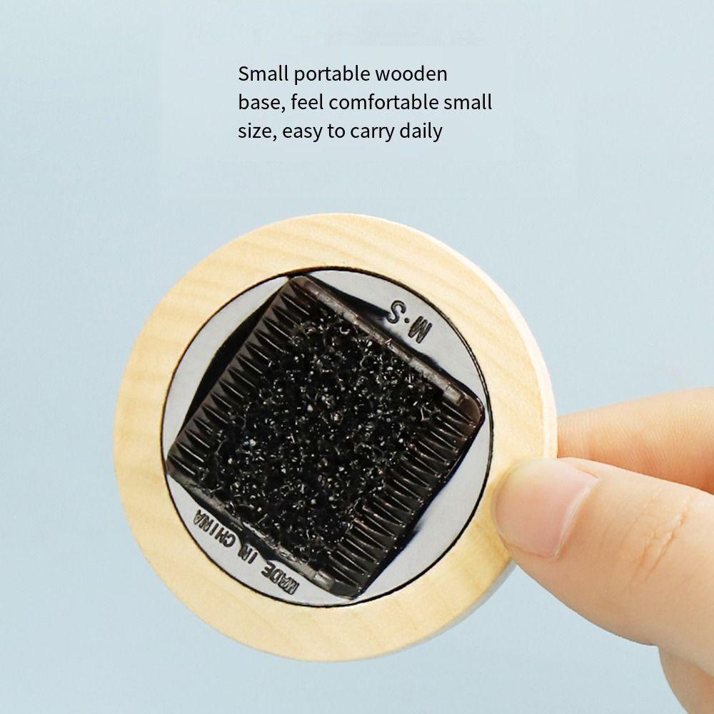 5.9*5.9cm Violin Bow Tail Comb Black Erhu Bow Brush Cleaning Tool Violin Bow Hair Brush  Luthier