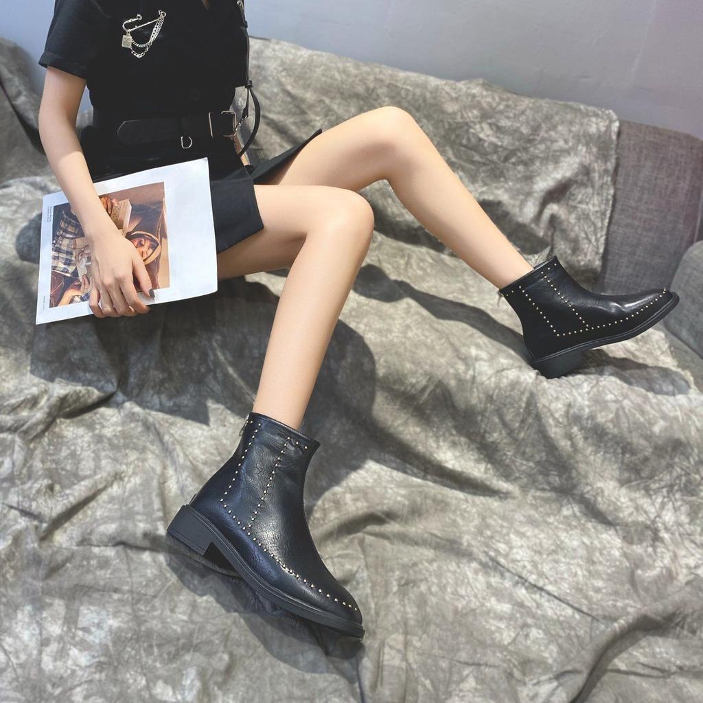 Footwear Combat Booties Elegant with Low Heels Female Ankle Boots Biker Short Shoes for Women Punk Style Studded Trend 2024 Hot