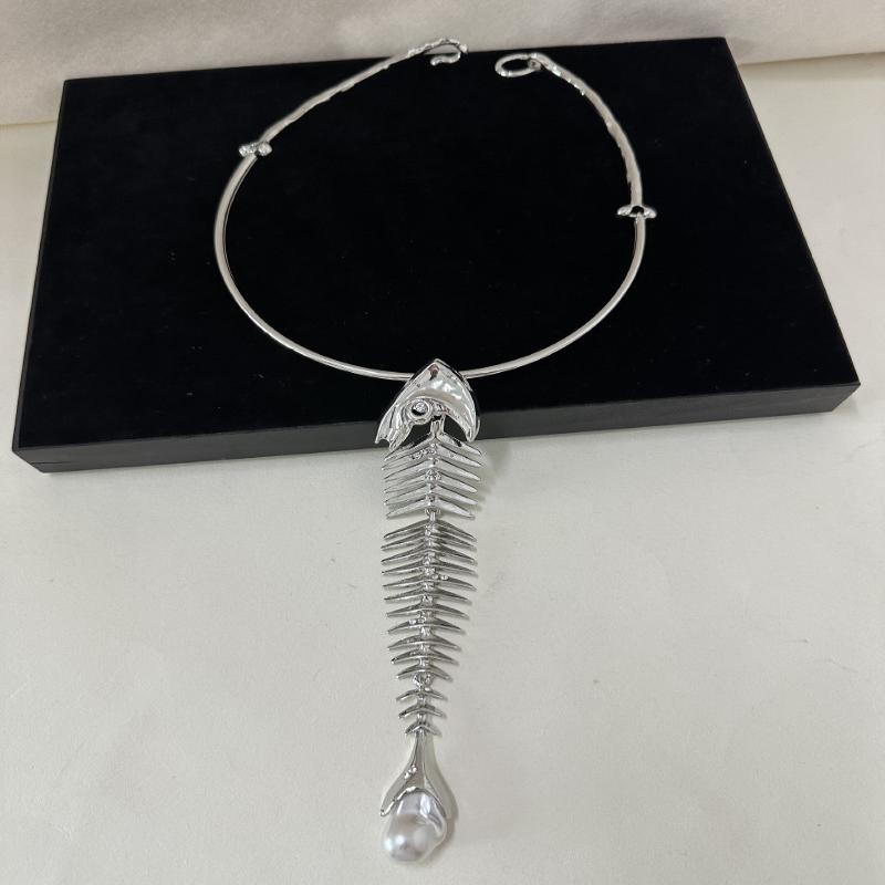 Novelty Design Alloy Big Fish Bone Pendant Choker Necklace For Women Exaggerated Necklace Jewelry Accessories Gift