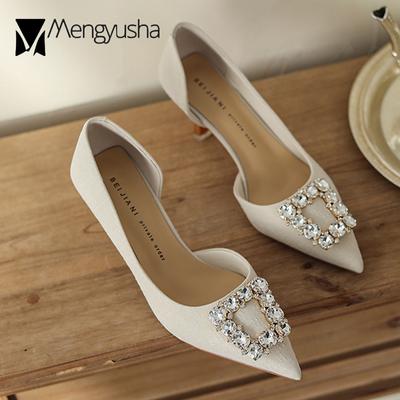 Мода 3 цвета Роскошный бренд Обувь Женщина Стразы Пряжка Высокие каблуки OL Платье Туфли-стилетто Блестящие Шелковые сандалии Позолоченные Таконес