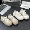 Маленькие белые туфли женские весна и лето толстая подошва увеличивают высоту и низкий верх рис два носить повседневная обувь дизайн перекрестные ремешки