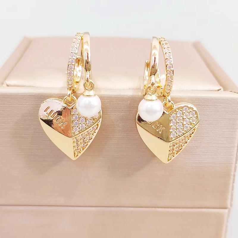 Корейские трендовые серьги-капли с цирконом в форме сердца для женщин, модные серьги с искусственным жемчугом, ювелирные изделия, свадебные аксессуары