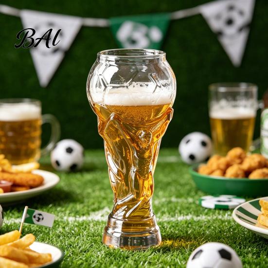 Football Celebration Mug 2Pcs Trophy Beer Mug, Clear Tall Glass, Football-Themed Stein, Sports Fan Glass Drinking for Game Day Parties BBQ Bar