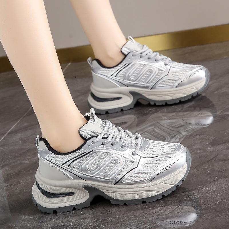 2025 Spring New Tire Sole Women's Dad Shoes Thick Sole Increases Height and Shows Leg Length Women's Shoes Star Same Sports Shoes