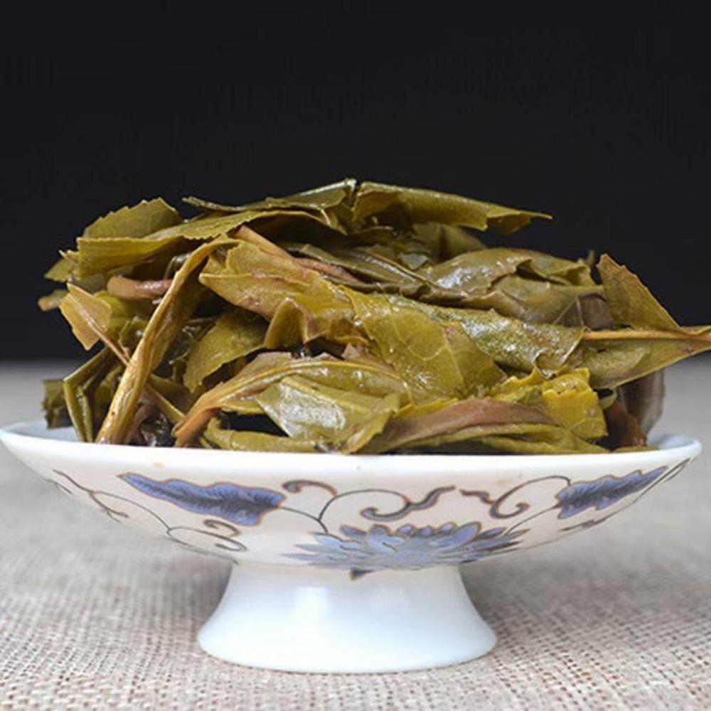 Юньнаньский золотой лист сырой чай пуэр древнее дерево весенний пирог цветочный медовый вкус 200 г