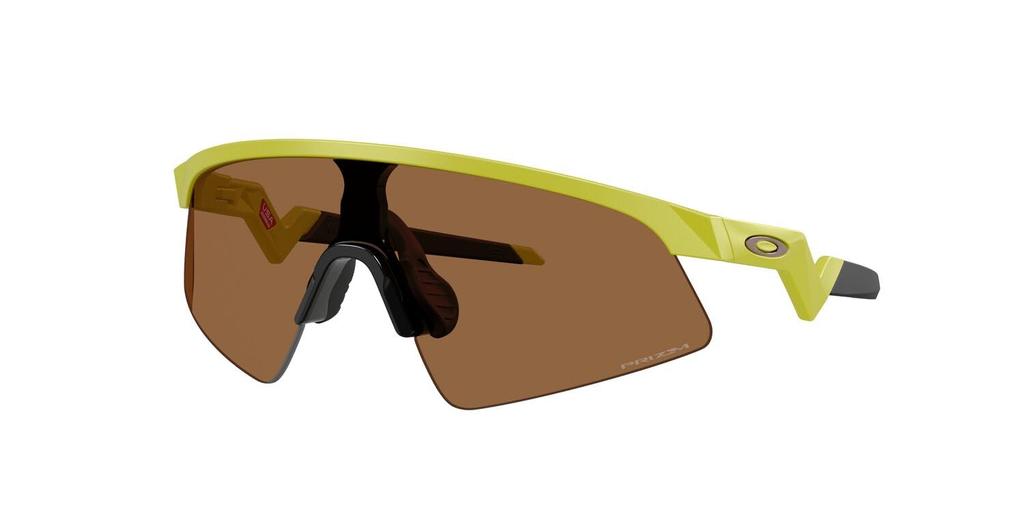 Очки солнцезащитные Oakley Resistor Sweep, ширина линзы 0OJ9015, унисекс, оправа/матовый кактус, линза/Prizm Bronze, 128 мм,