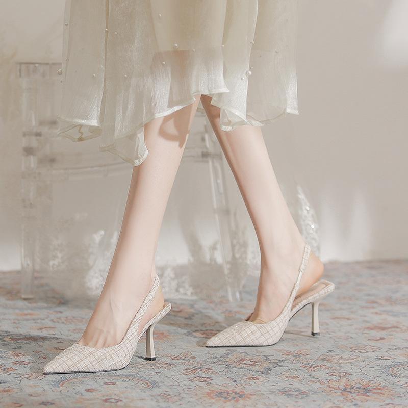 Высококлассный стиль «маленький аромат», тонкий каблук, острый носок, босоножки на высоком каблуке, женские новые летние модели, туфли-лодочки с открытой пяткой под юбку