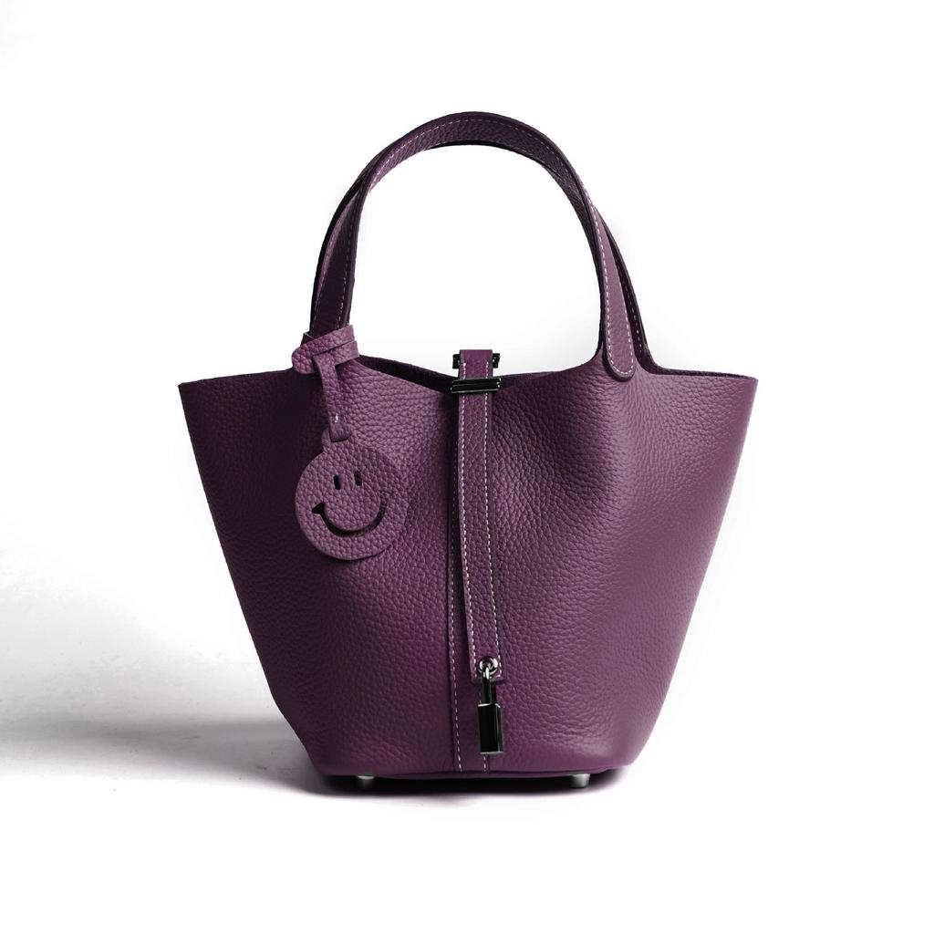 Женская летняя сумка-тоут из коровьей кожи ТОГО на 2025 год