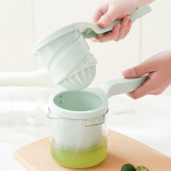 Spiral Press Juicer Manual Citrus Squeezer for Lemon Orange Potato Masher with Non-Slip Extended Handle Dumpling Stuffing Wringer Press for Kitchen