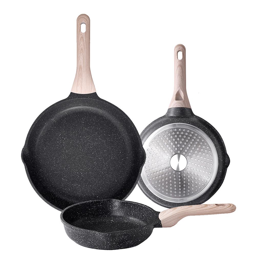 Сковорода с плоским дном и антипригарным покрытием для жарки стейков, омлетов, блинов, завтраков, блюд вок, а также для газовых и индукционных плит.