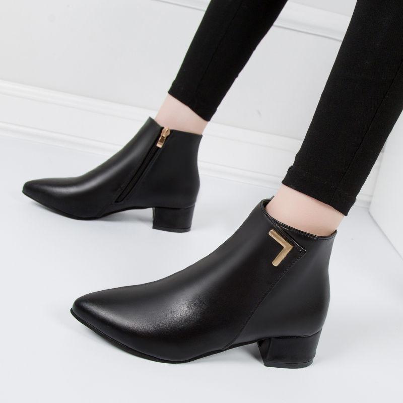 Fashion Low-heeled Women's Ankle Boots Autumn and Winter High Heels Ladies Boots New Pointed Toe Women Chelsea Boots