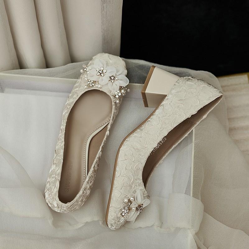 Весна и осень Новый стиль Модные удобные элегантные износостойкие и универсальные туфли-лодочки с цветочным узором и квадратным носком на толстом каблуке