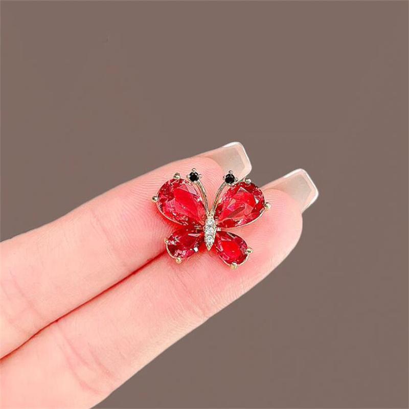 Fashion Exquisite Butterfly Enamel Brooches For Women Girls Cute Butterfly Small Pins Temperament Corsage Clothing Accessories