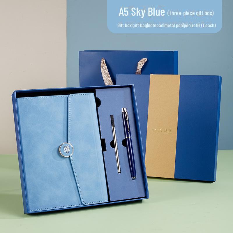 Подарочный набор из трехслойного блокнота формата А5 с индивидуальной гравировкой