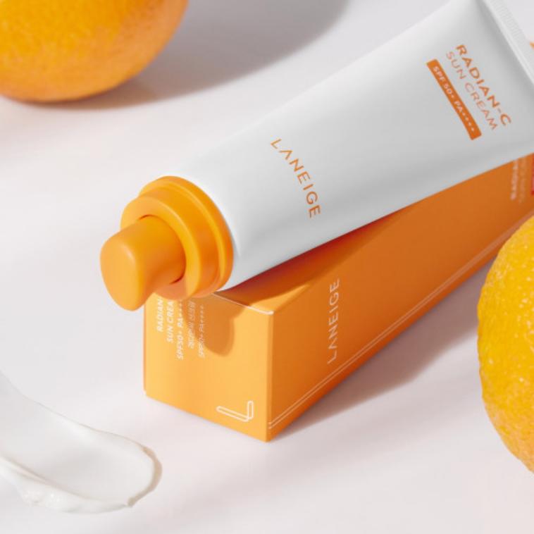 LANEIGE Солнцезащитный крем Radian-C SPF50+ PA++++ 50г