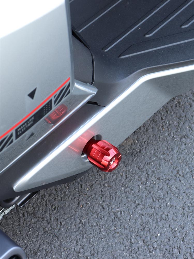 Xiaoniu F400T/MQiL/Umax U2/U3 Electric Scooter Bottom Bracket Pedal Cover Accessory