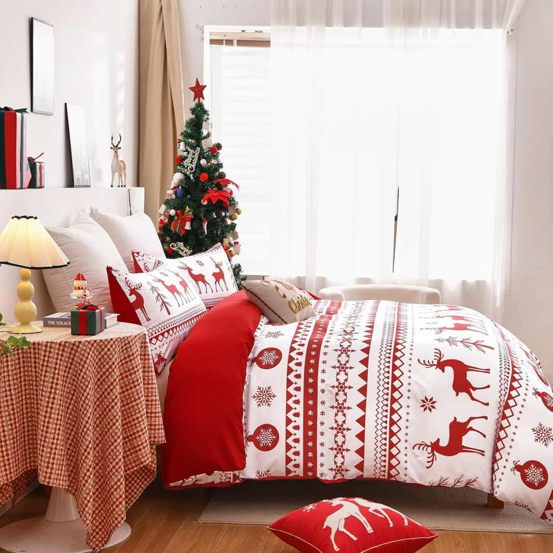 Christmas 3-piece Set With Red Reindeer Snowflake Pattern Decoration, Soft Ultra-fine Fiber Bedding Set