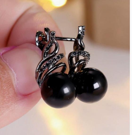 Новые серьги-пусеты из французского жемчуга и золота 2025: Утонченная роскошь и уникальный стиль для женщин… Больше