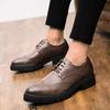 Мужская обувь Four Seasons New Casual Leather Shoes Модные мужские туфли Brock Carved Leather Shoes Трендовые деловые туфли