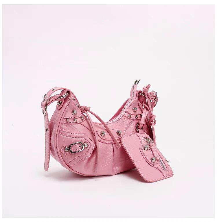 Новая сумка-подмышка в стиле панк-шик для байкера — многофункциональная плиссированная сумка через плечо с заклепками и кисточками, с кромкой Y2K для ночных клубов и улиц