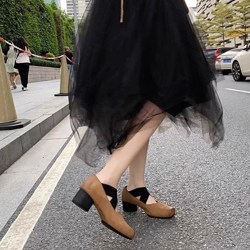 Туфли UMA квадратный носок полированные ретро перекрестный ремешок коровья кожа толстый каблук одинарные туфли весна