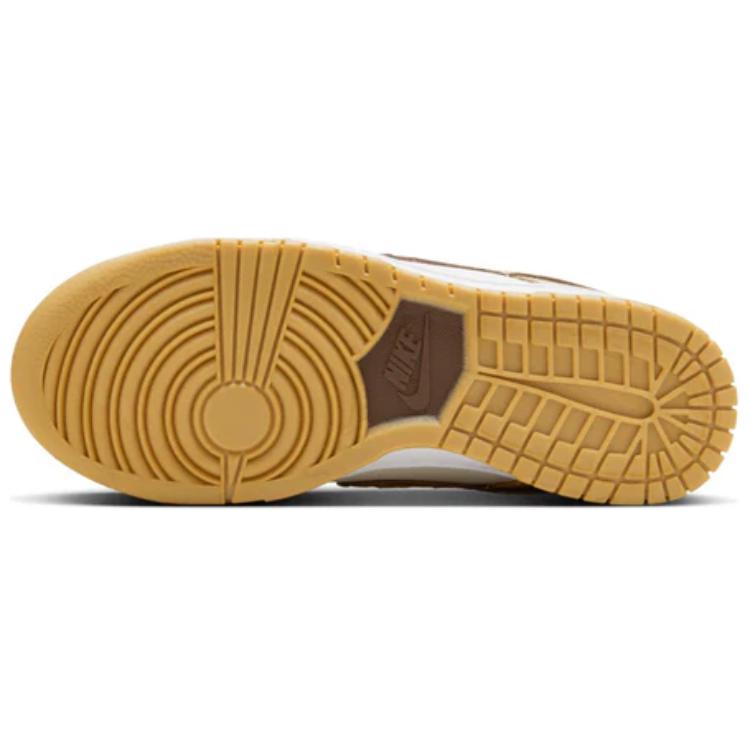 Nike Кроссовки женские Dunk Low LX Be The One Gold Phantom Metallic-Gold HM3695-071