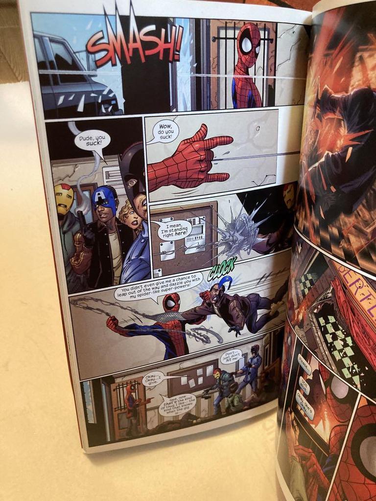 [Б/У] Удивительный Человек-паук Marvel Comics Иностранная книга Полноцветная Второе издание Английский