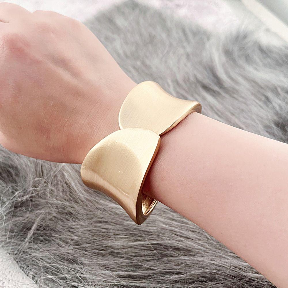 Minority Design Irregular Wide Open Bangle Metal Cuff Bangles Temperament Decoration