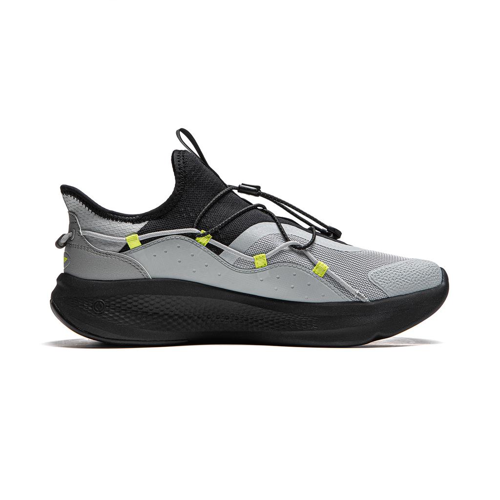 Li Ning Yun Yi Slip-On Soft Rebound Shock Absorbing Износостойкая толстая подошва Увеличенная высота Дышащие повседневные туфли с низким верхом AGLU263-2