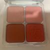 Палетка из четырех цветов румян и хайлайтеров Huda Beauty