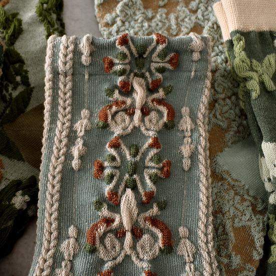 45422 Pairs Women Floral Cotton Socks Vintage Embroidered Patterned Crew Socks Ethnic Style Ankle Dress