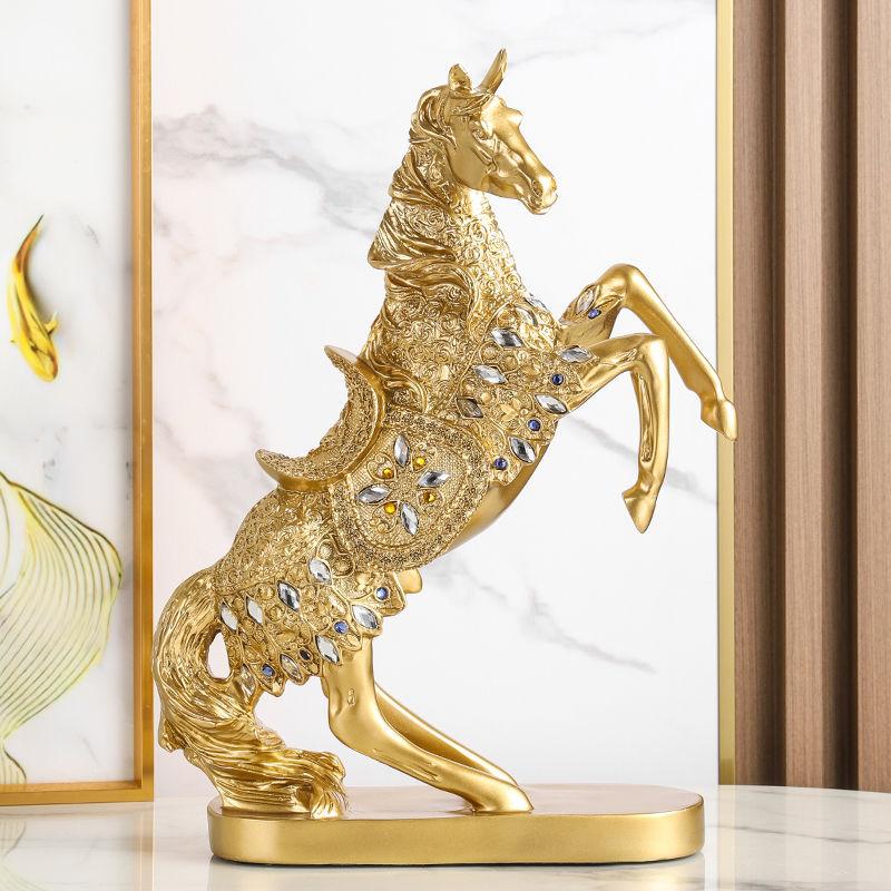 Golden Horse Statue Decoration, Country Carved Horse Statue Decoration Gift Table Resin Horse Statue Decoration Decoration