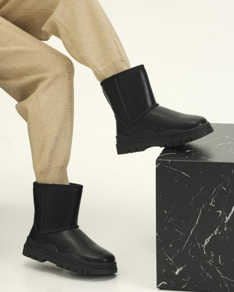 Угги женские Lonza 21983 36 Черные кожа