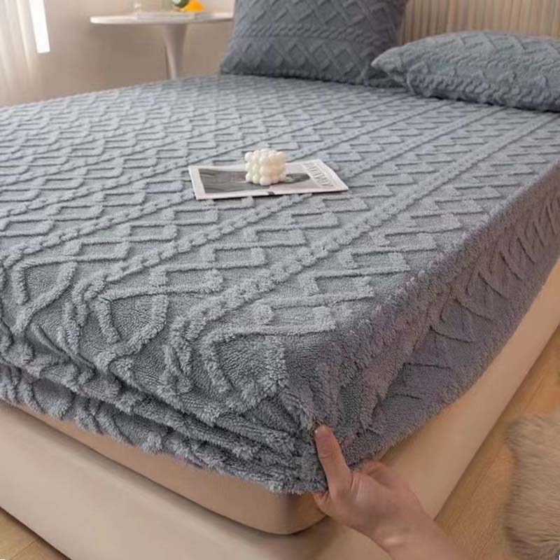 Winter Thickened Coral Velvet Bedsheet 3D Embossed Mattress Cover Keep Warm Soft Milk Velvet Bedsheet Bed Protector Cover Skin Friendly Bed Cove