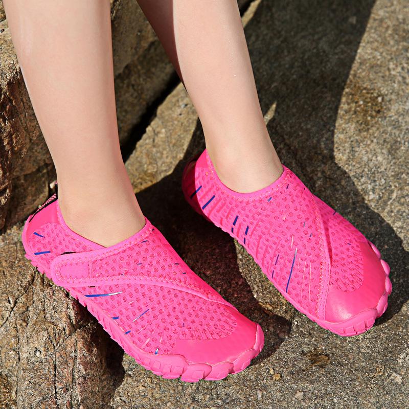 Быстросохнущая детская обувь для водных видов спорта, детская дышащая аква-обувь для мальчиков и девочек, легкие удобные забродные кроссовки для плавания и пешего туризма