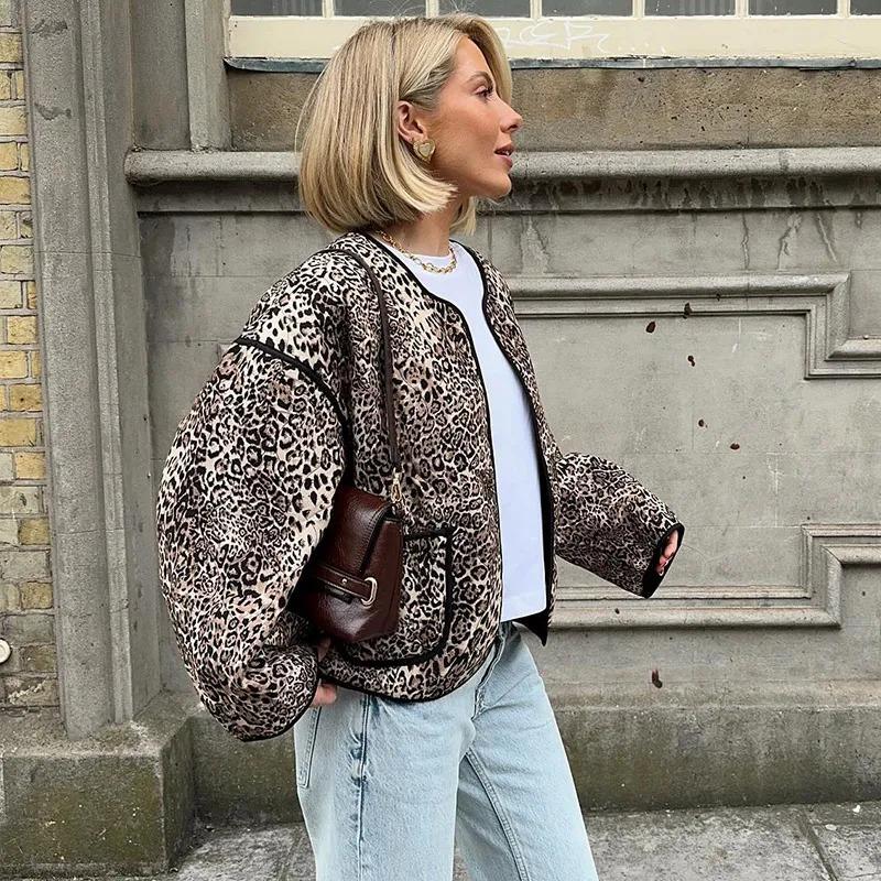 Fashion Leopard Printed Patchwork Coats for Women Casual Long Sleeve Loose Female Cotton Jacket 2024 Autumn Winter New Pocket Outerwear