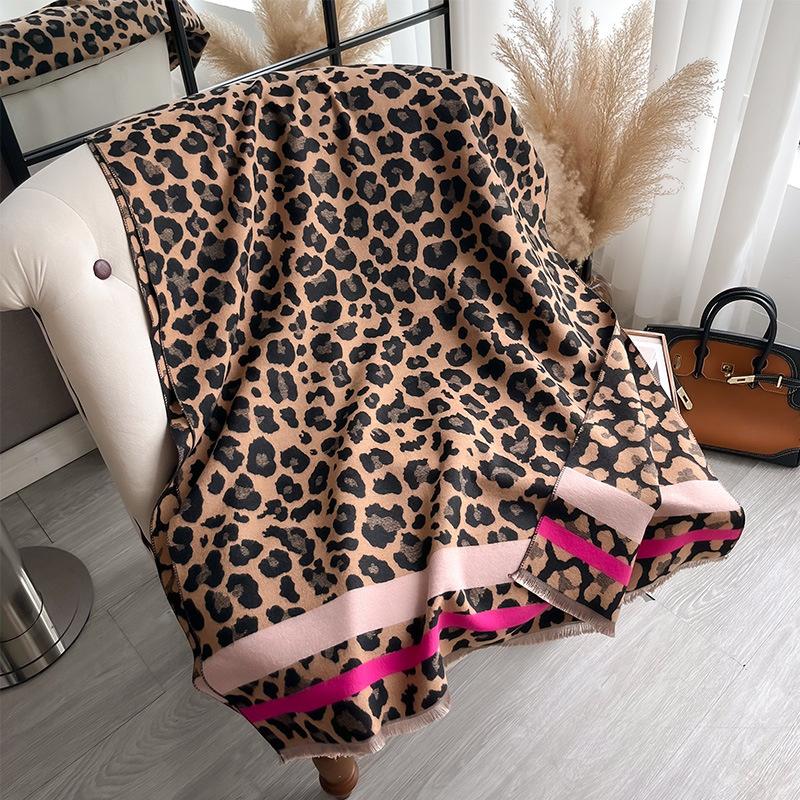 Luxury Leopard Winter Cashmere Scarf Women Design Warm Pashmina Shawl Wraps Bandana Female Thick Blanket Soft Bufanda Foulard
