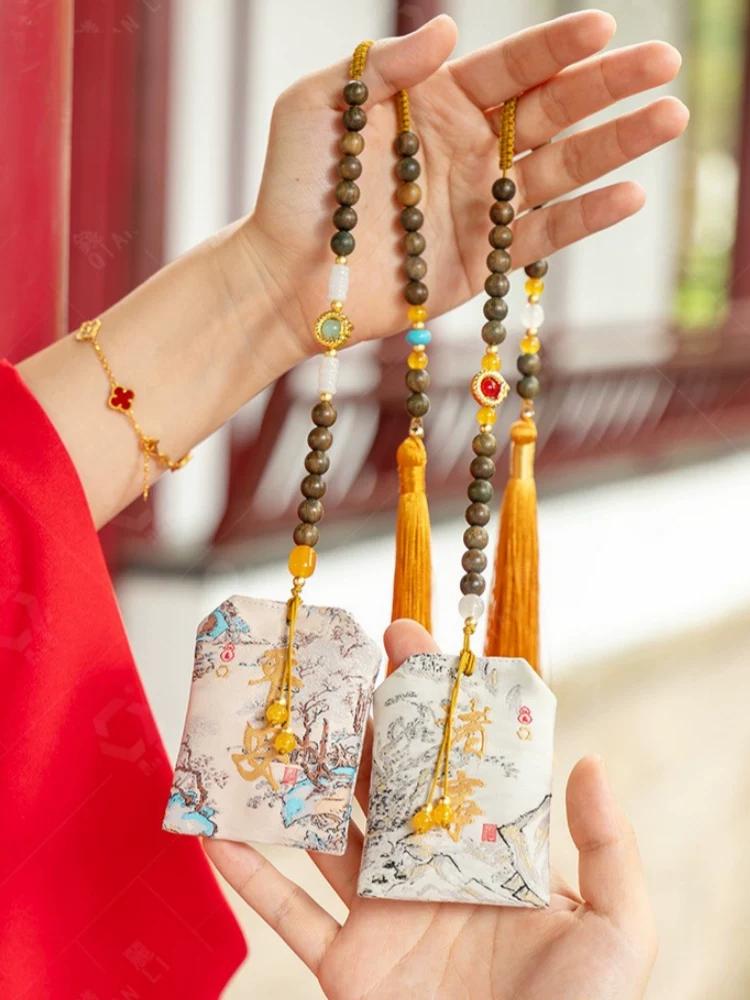 [Jinxi Pavilion] Qian Li Yushou Pendant Sachet Landscape Painting Sandalwood Tassel Car Hanging Embroider Safe Pendant Perfume Bag