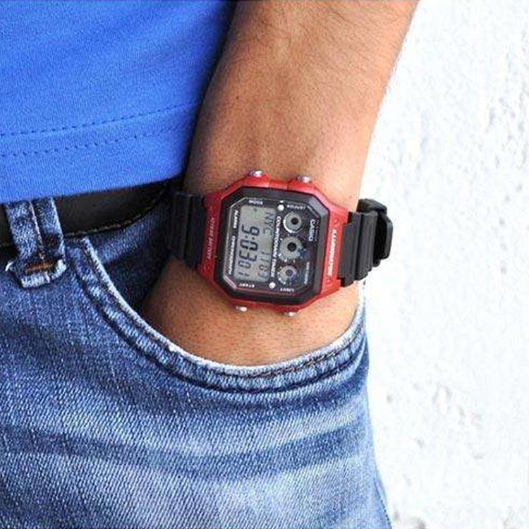 Casio Youth Series Square Dial Digital Classic Retro Waterproof Quartz Movement Resin Strap Watch Men watches Black AE-1300WH-4A