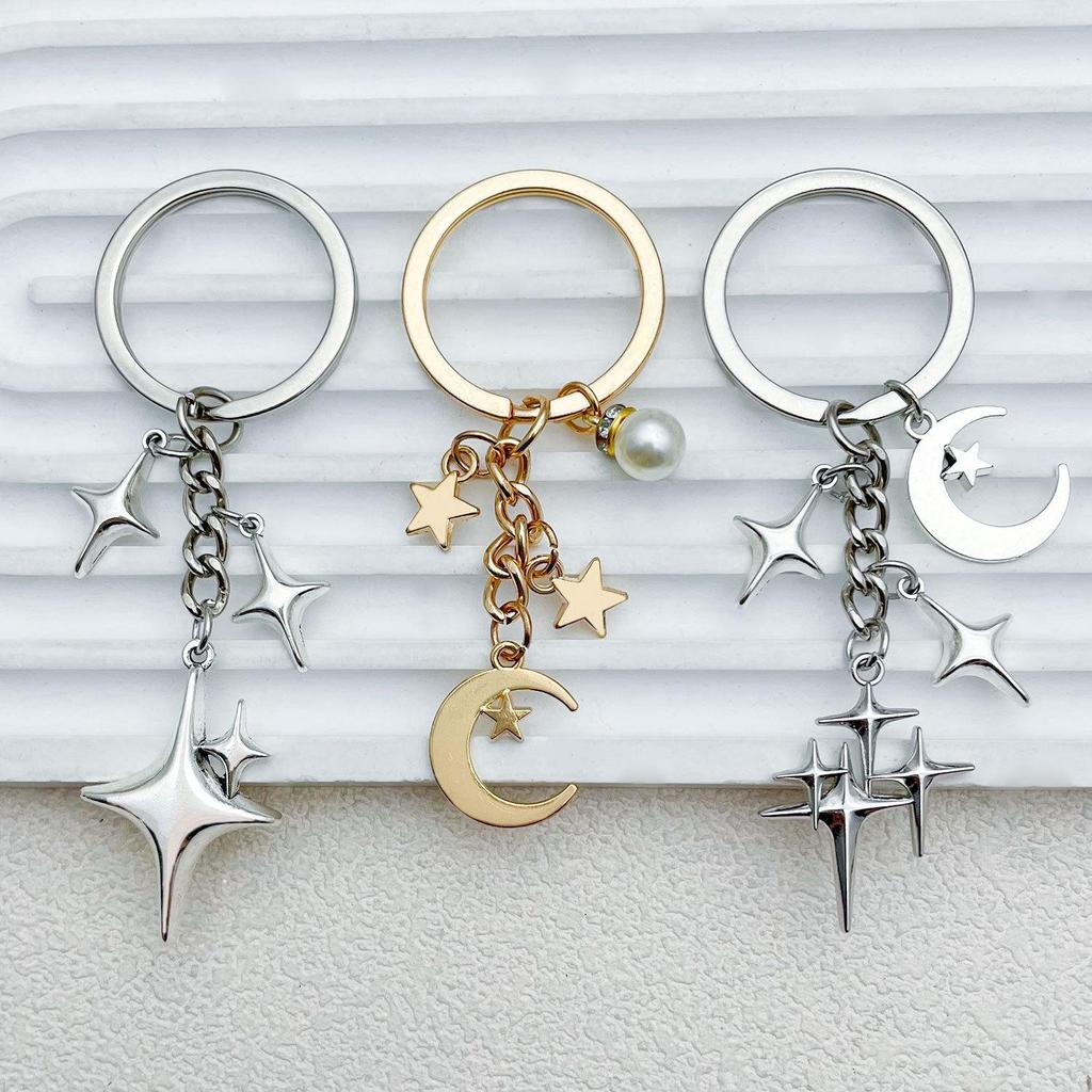 Metal Star and Moon Pendant Keychain for Bags and Luggage