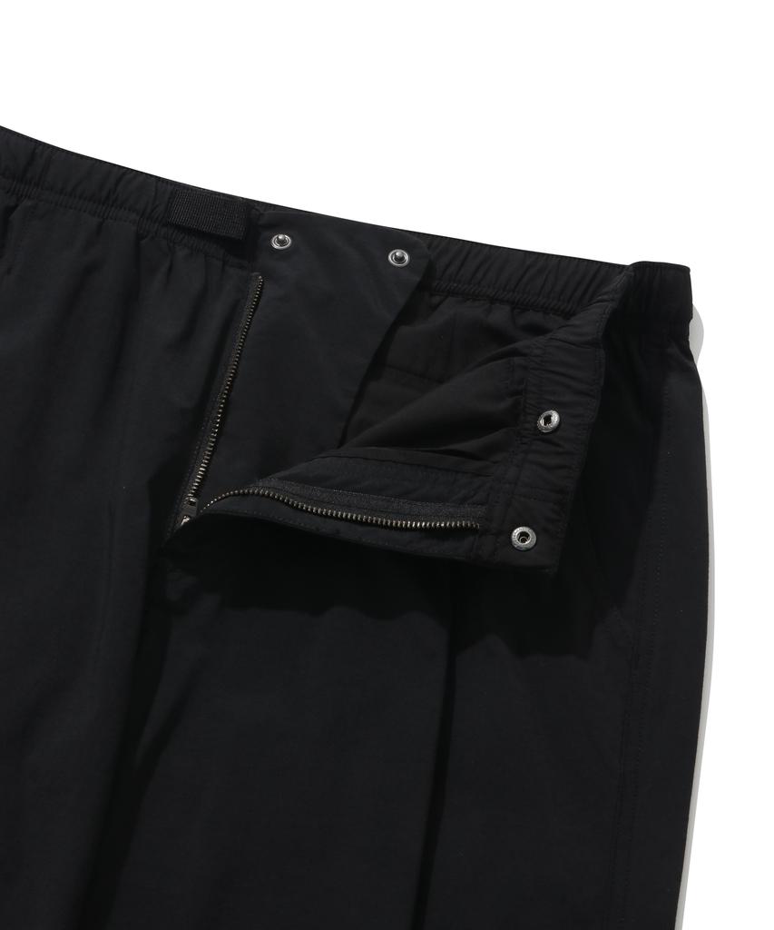 COVERNAT Woven Semi-Wide Buckle Pants Black