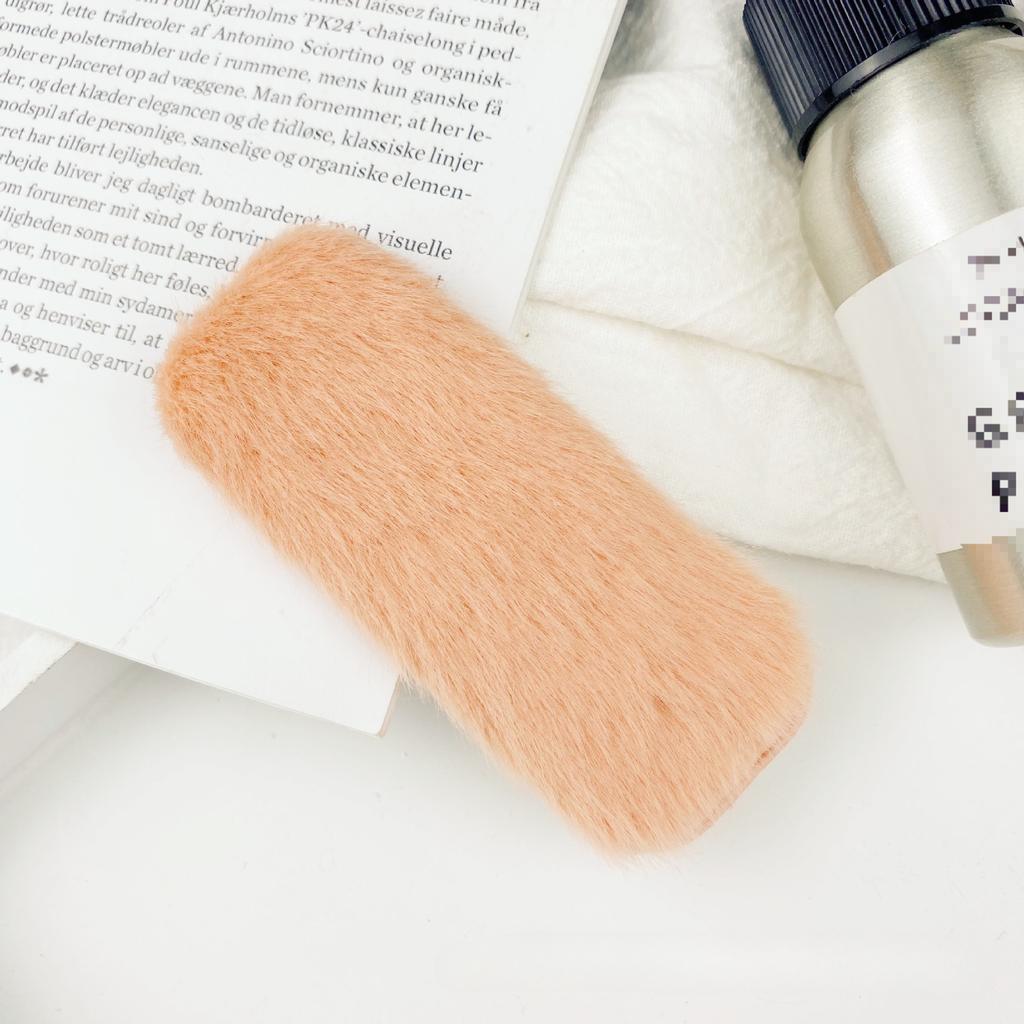 2pcs New Candy Color Soft Plush BB Clips for Girls Bangs Clips Winter Plush Hairpins Faux Fur Barrettes Headwear Hair Accessories