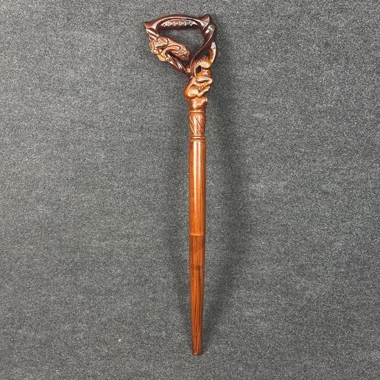 Деревянная трость ручной работы для охоты на льва, резная фигурка газели, стильная и прочная для мужчин и женщин, лучший подарок для него