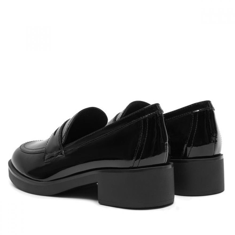Staccato Женские лоферы S Черные Leyloaf02 Eup01blk